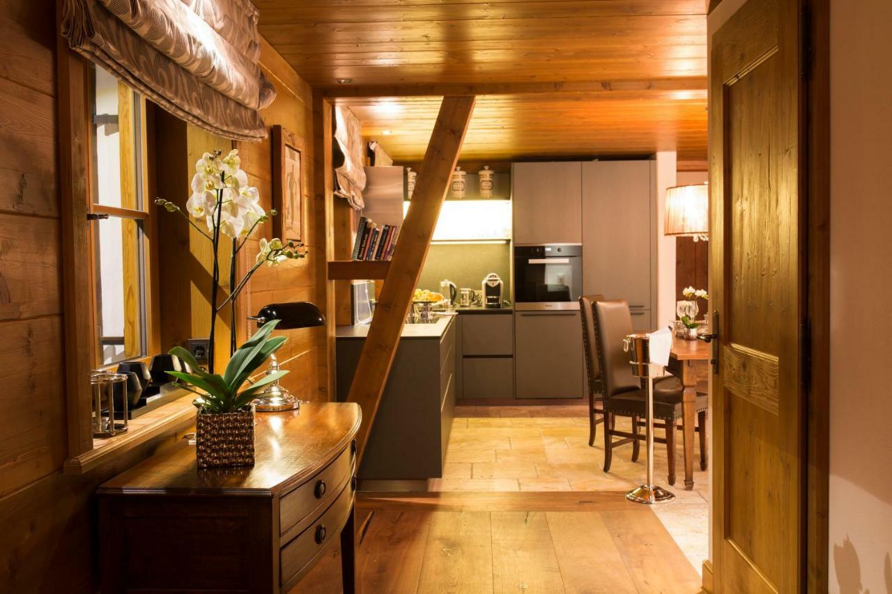 Bentleys House Mountain Residence Zürs Екстериор снимка
