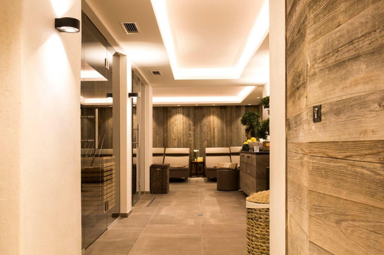 Bentleys House Mountain Residence Zürs Екстериор снимка