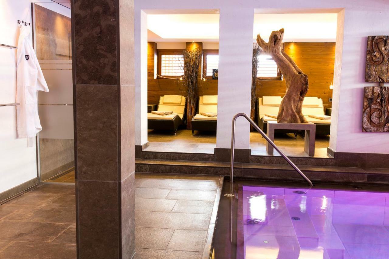 Bentleys House Mountain Residence Zürs Екстериор снимка